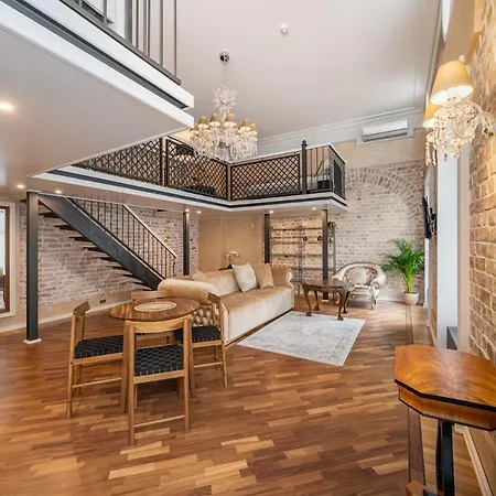 Апартаменти One Of A Kind Family Loft, Guest Favorite 2025!
