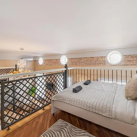 Апартаменти One Of A Kind Family Loft, Guest Favorite 2025!